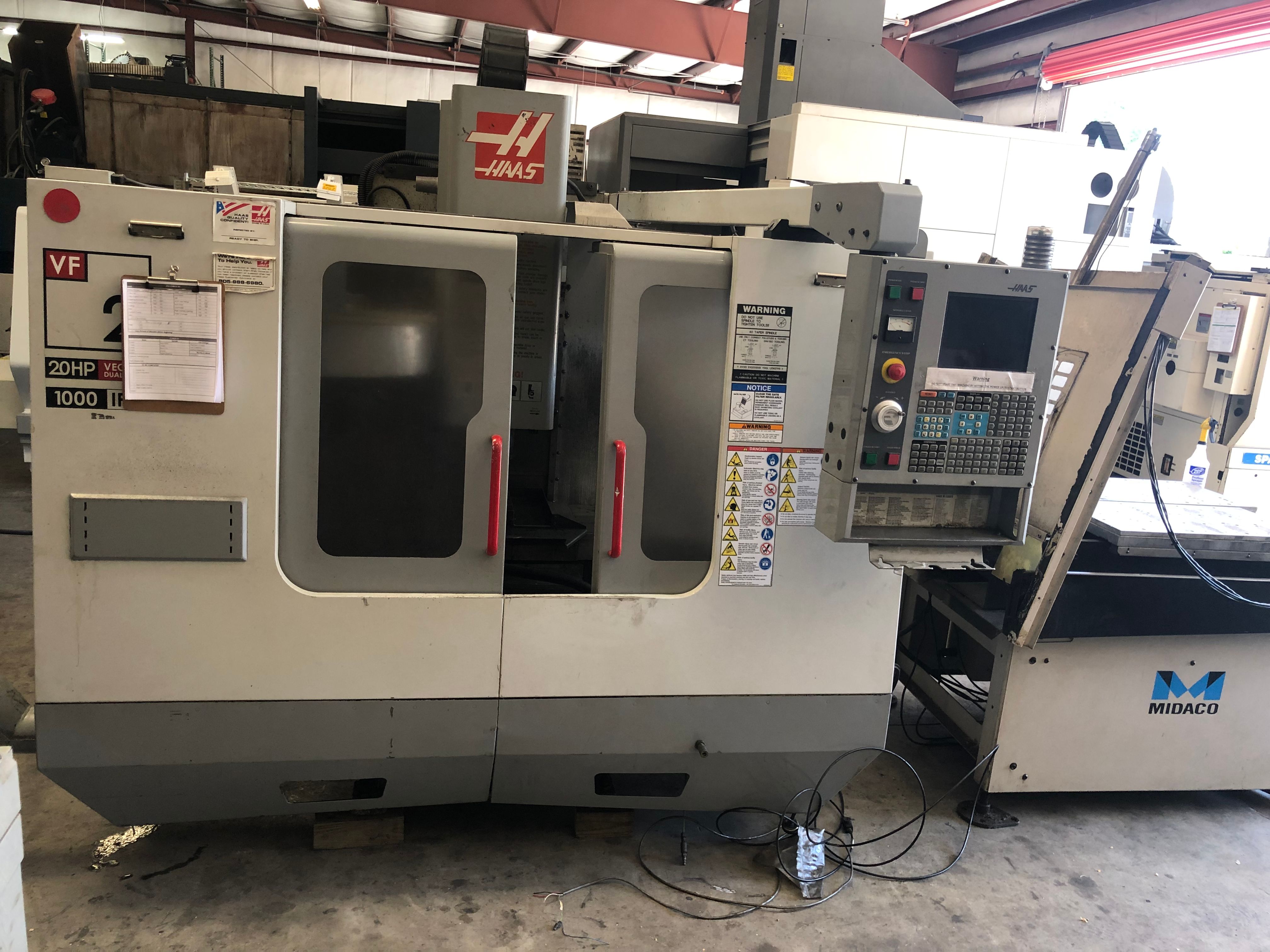 HAAS VF2 2004 Vertical Machining Center CNC Machines