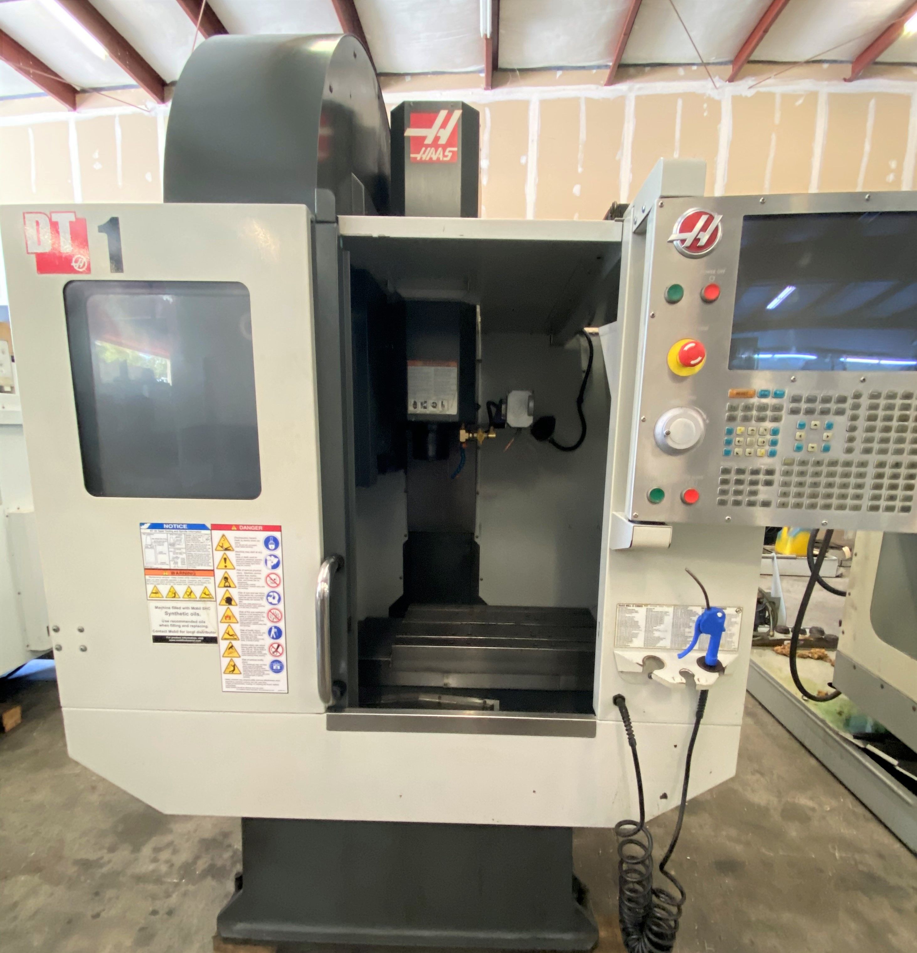 Used HAAS DT1 Vertical Machining Center 4153