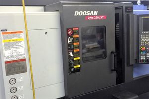 DOOSAN-LYNX 220LSY-4931