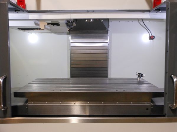 Used HAAS VF6 Vertical Machining Center 5487
