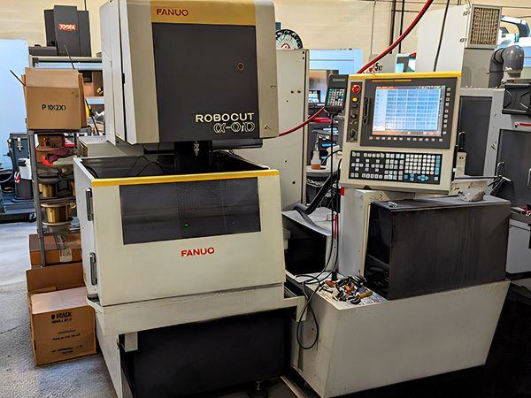 Used FANUC ROBOCUT ALPHA OIB EDM #8344