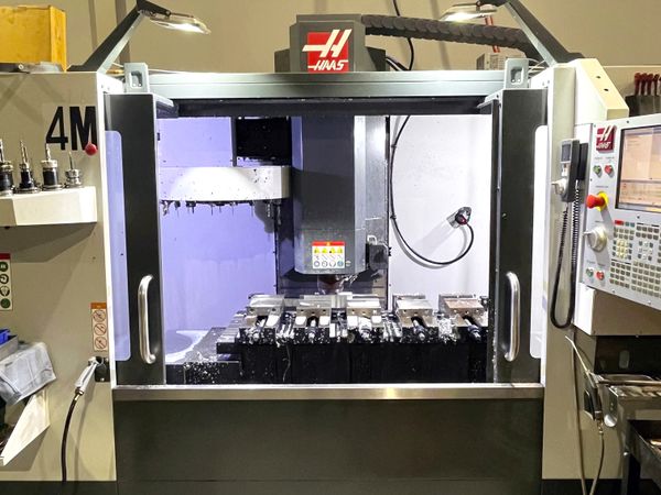 Used HAAS VF4 Vertical Machining Center #9254