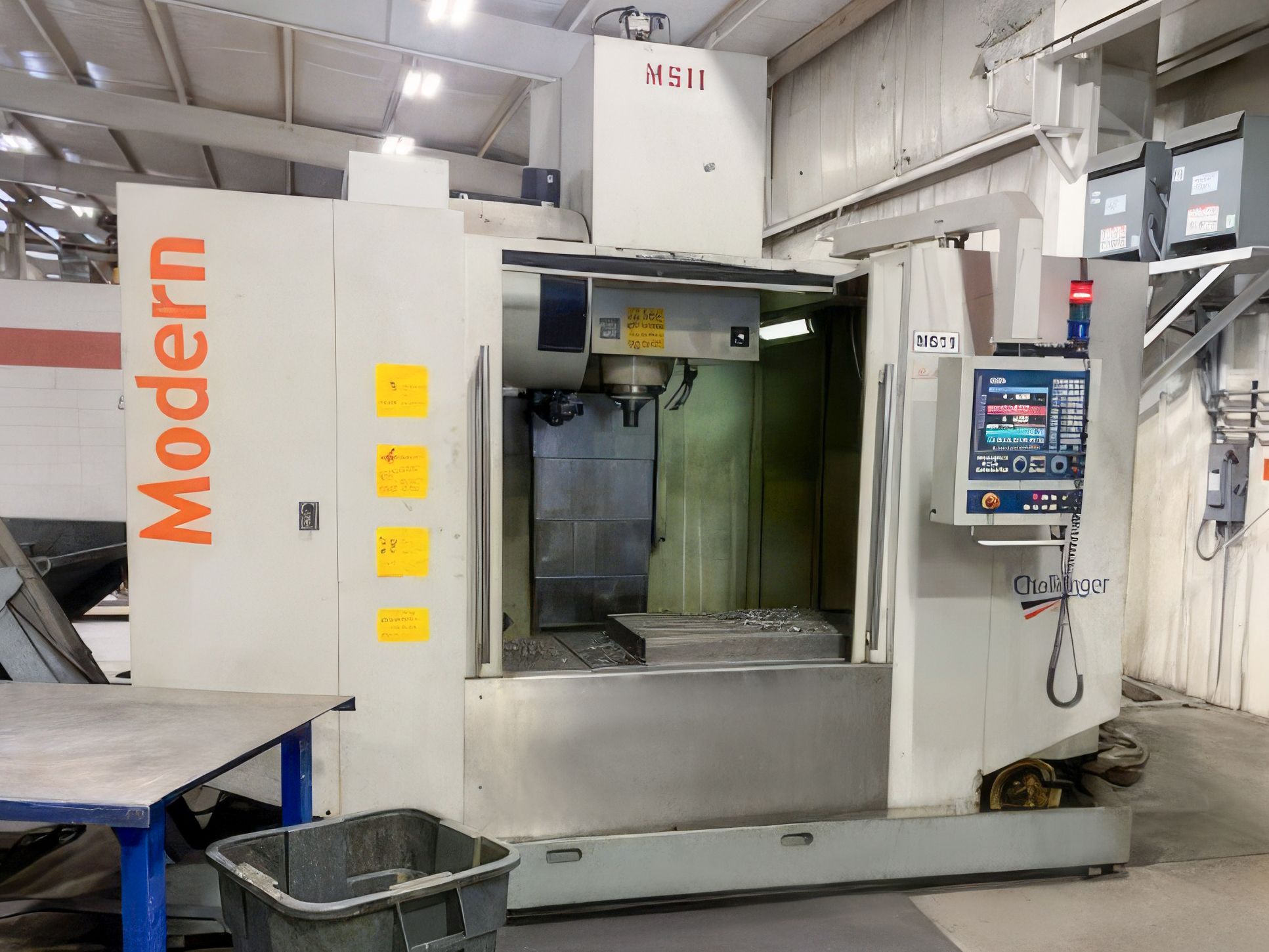 Used MODERN CHALLENGER 1300 Vertical Machining Center #9984