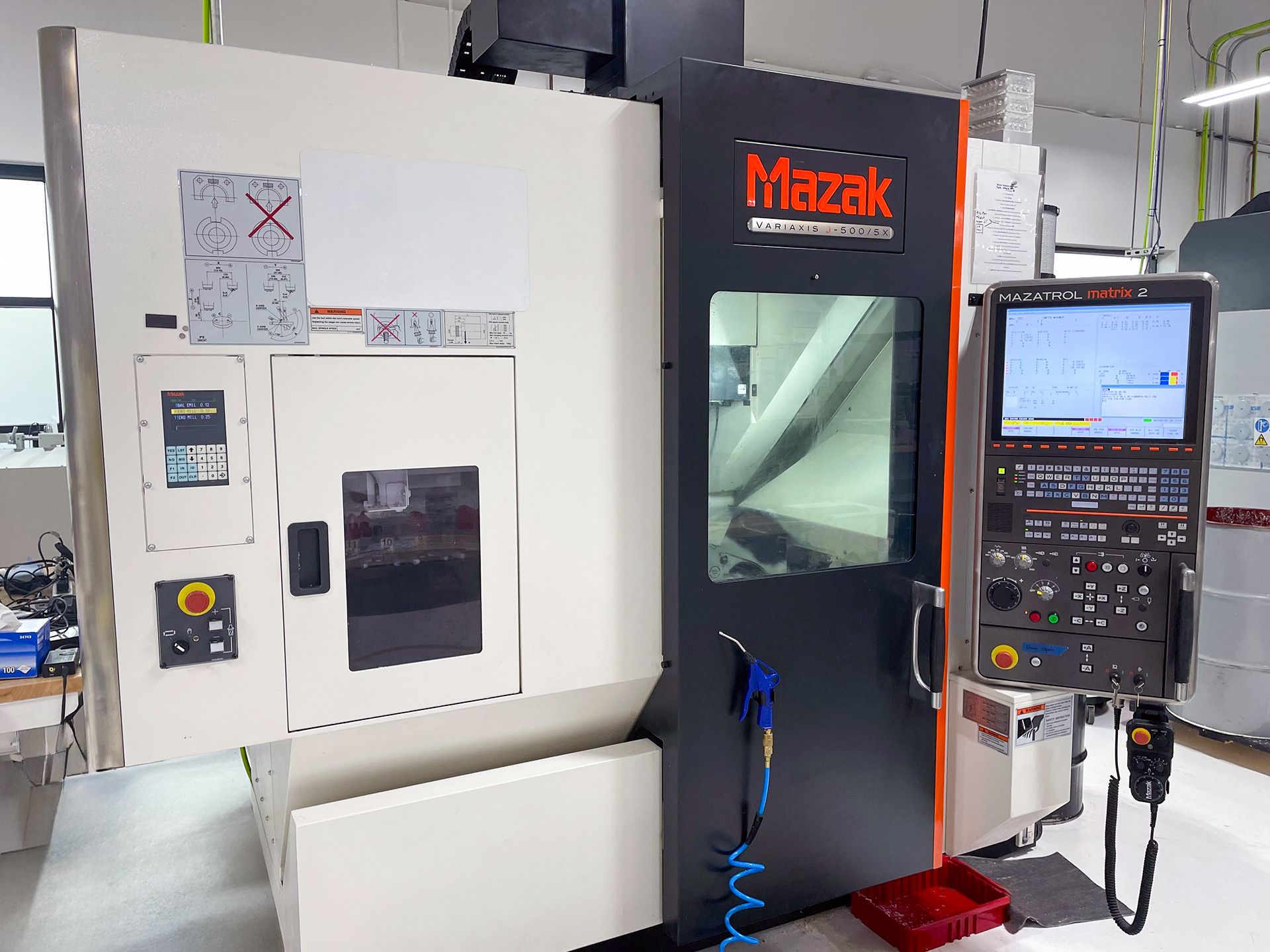 mashu Used MAZAK VARIAXIS J500/5X Vertical Machining Center #11074