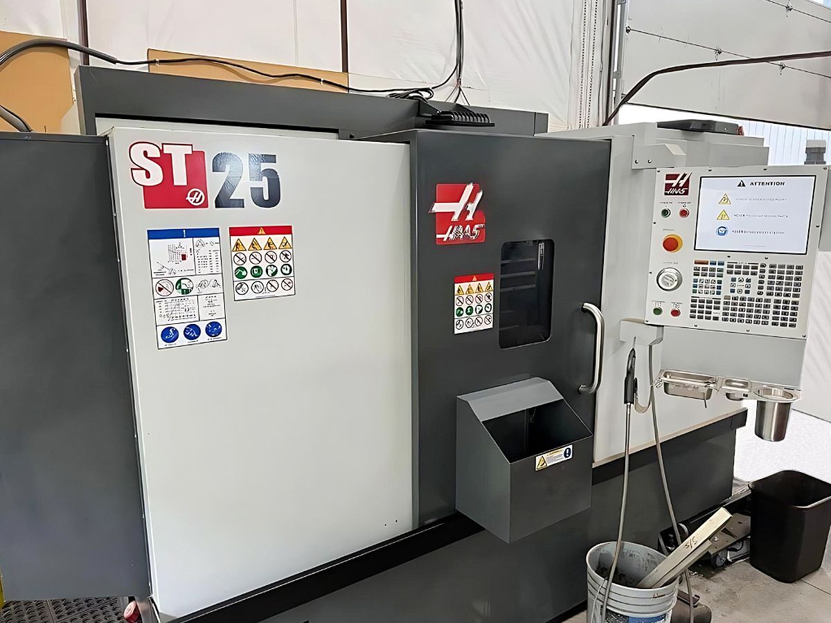 Used HAAS ST25 CNC Lathe #10599