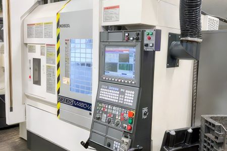 OKUMA-GENOS-M460VE-2022-