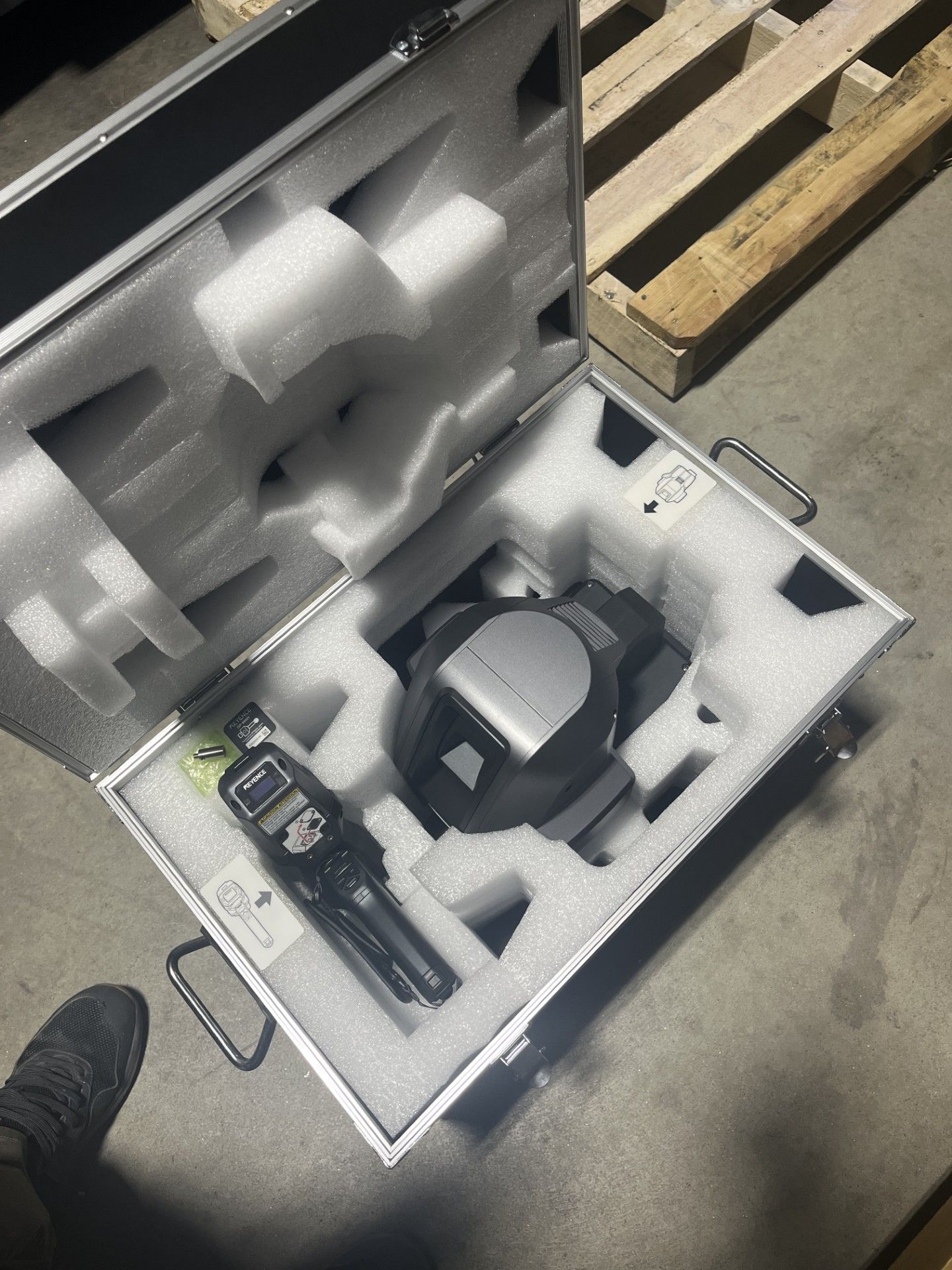 KEYENCE まとめ Models : Digital Laser Sensor - LV series | KEYENCE America