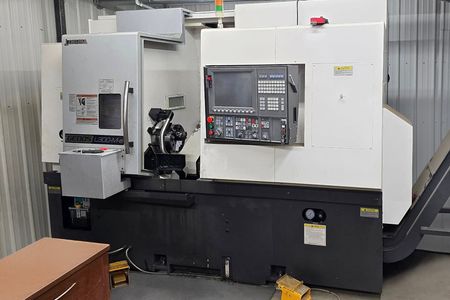 OKUMA-GENOS-L300MYW-2019-