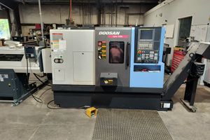 DOOSAN-LYNX 220L-13979