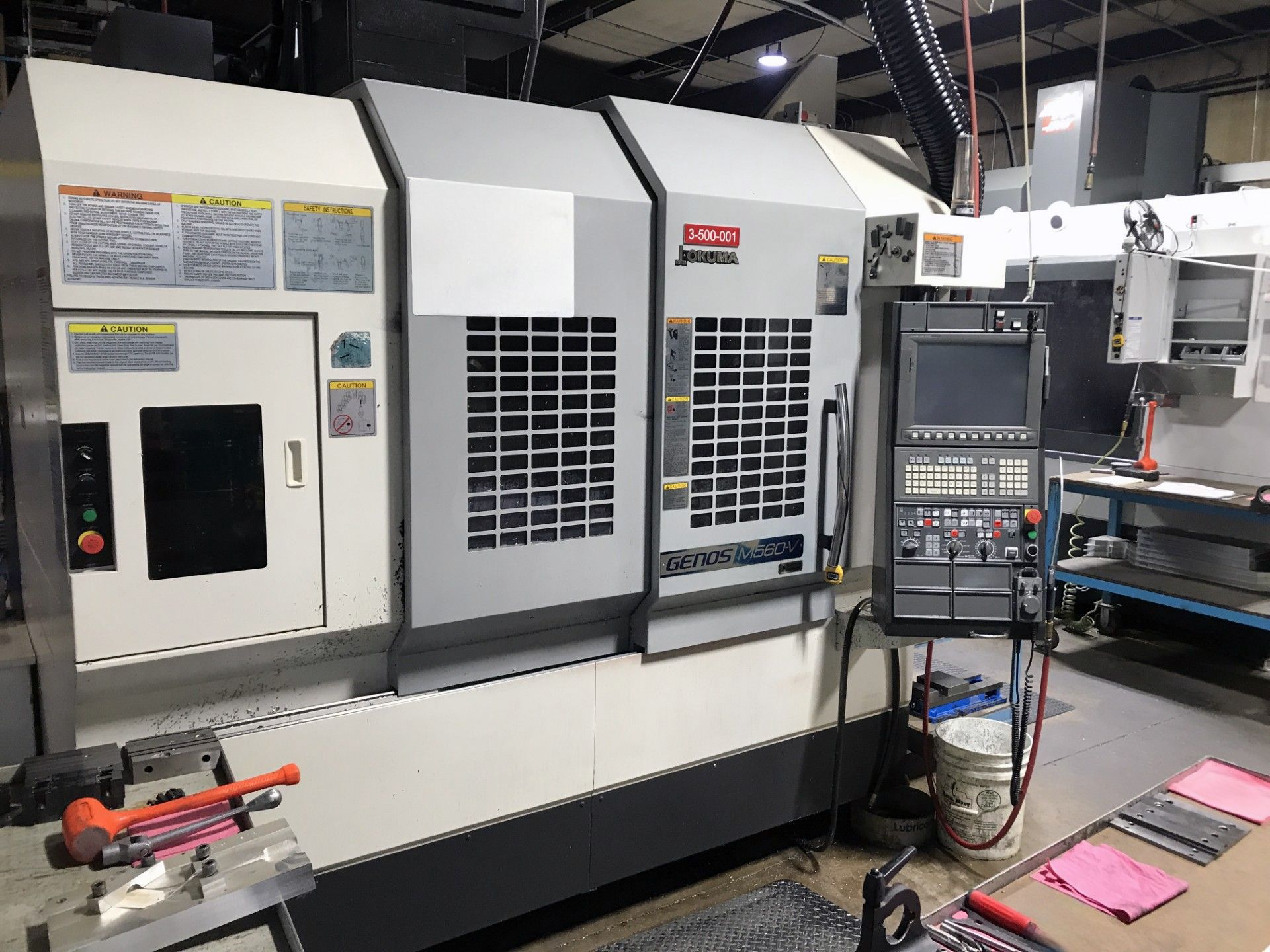 coom専用 Used OKUMA GENOS M560V Vertical Machining Center #12560