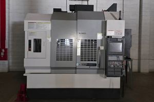 OKUMA-GENOS M560V-13913