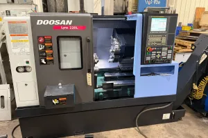 DOOSAN-LYNX 220LC-15174