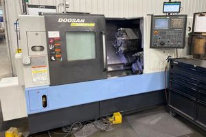 DOOSAN-PUMA 300C-15973