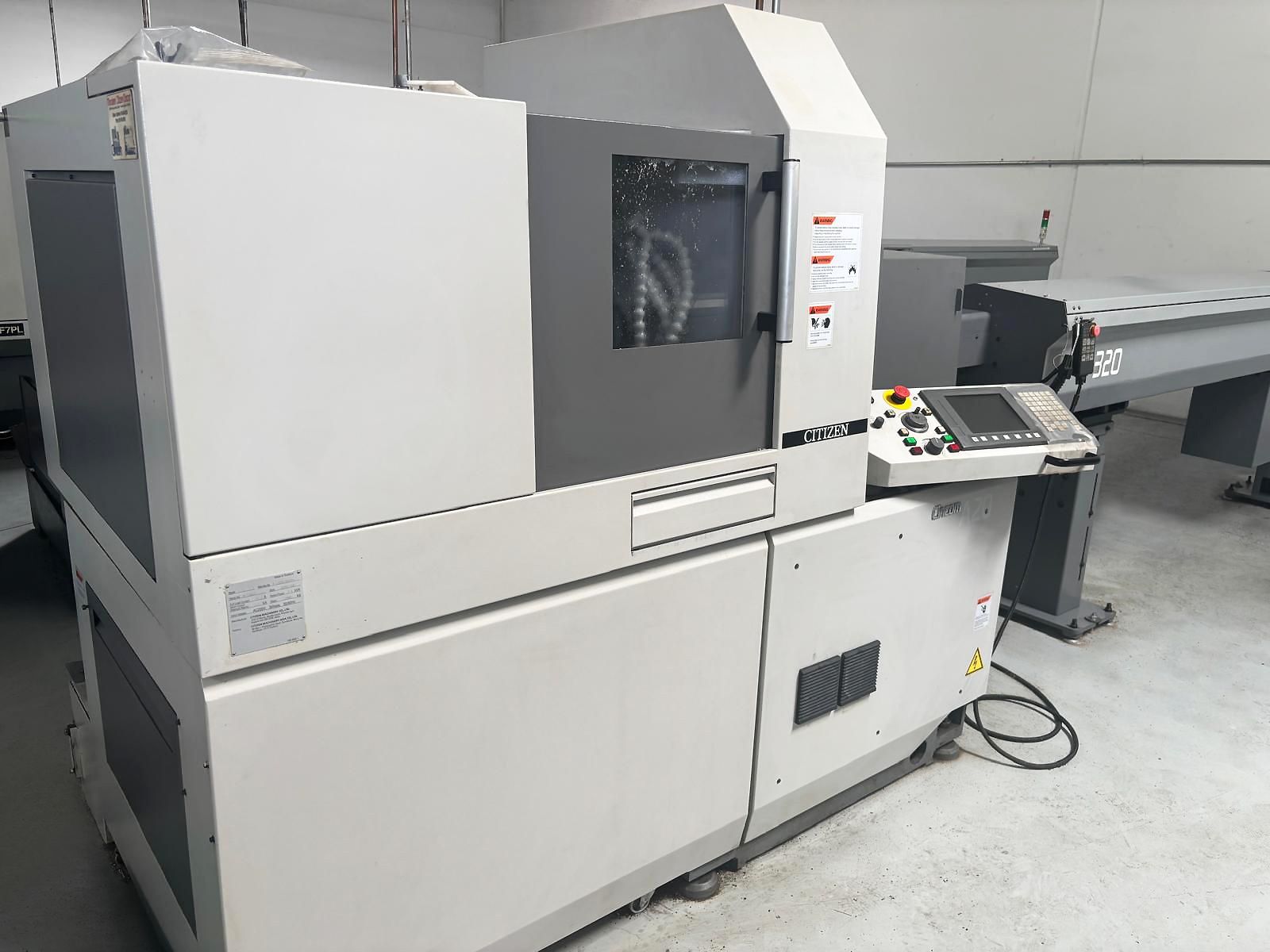 机　 大型油圧ショベルZX470-7とZX530LCH-7の受注を開始 - 日立建機