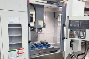 AKIRA SEIKI-V2.5AXP-15705