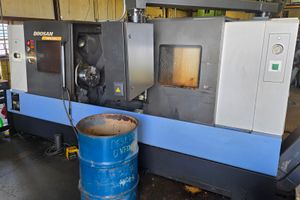 DOOSAN-PUMA 300LC-15588