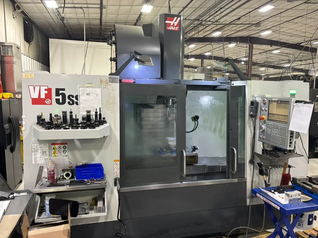Haas VF5 Series - Haas VF5, VF5-50XT For Sale - CNCMachines.com